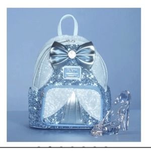 Exclusive - Cinderella Loungefly Sequin Mini Backpack (IN HAND)